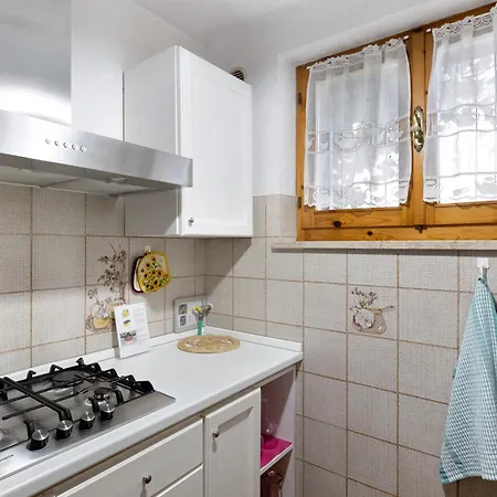 Monoroom With Garden And View * Torri Del Benaco